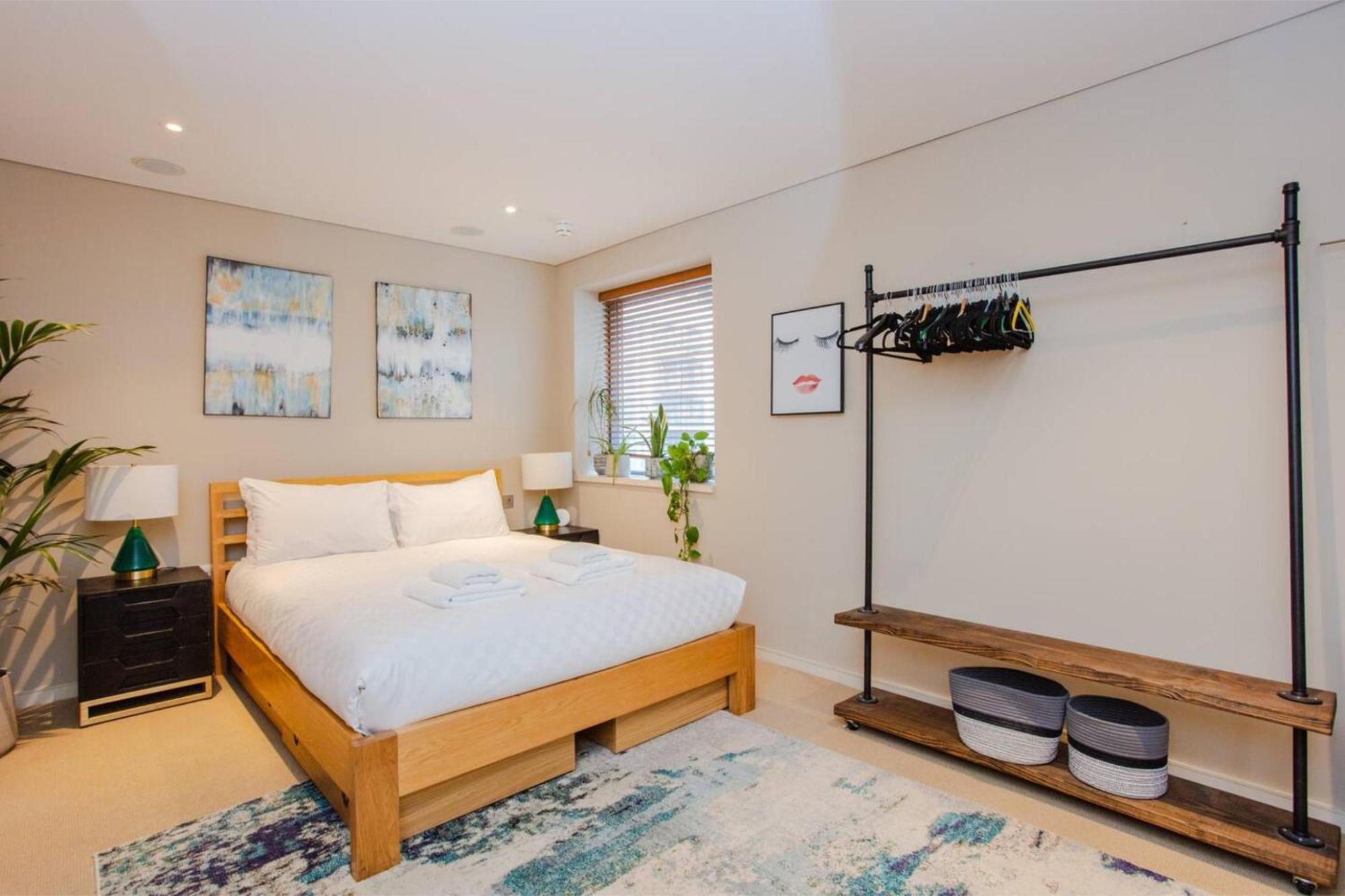 Modern 3 Bedroom Apartment In Paddington London Exterior foto