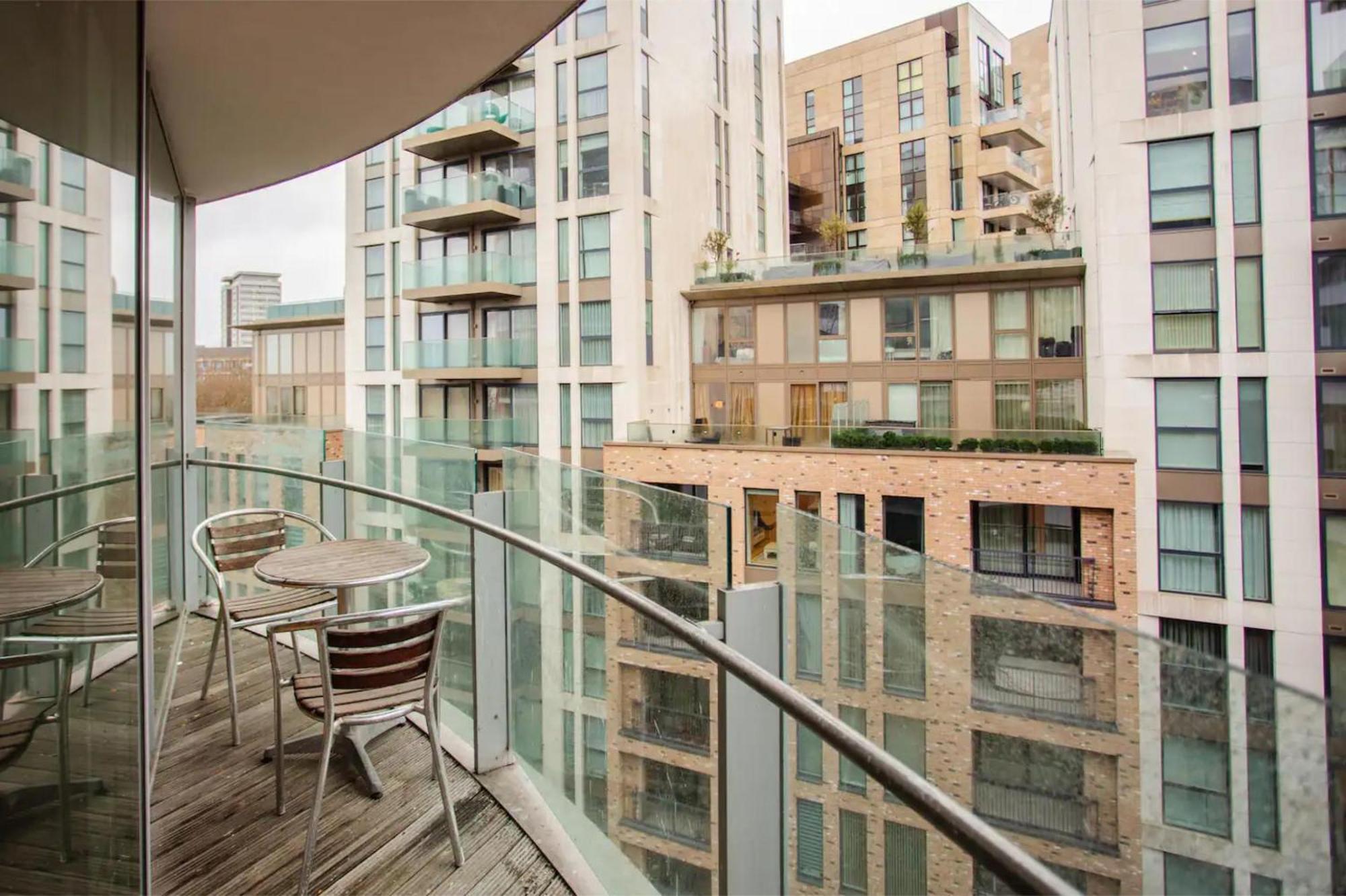 Modern 3 Bedroom Apartment In Paddington London Exterior foto