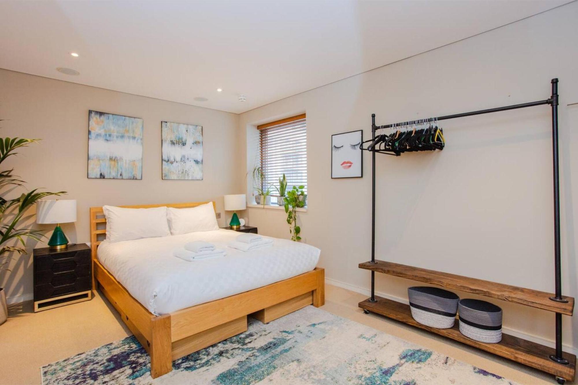 Modern 3 Bedroom Apartment In Paddington London Exterior foto