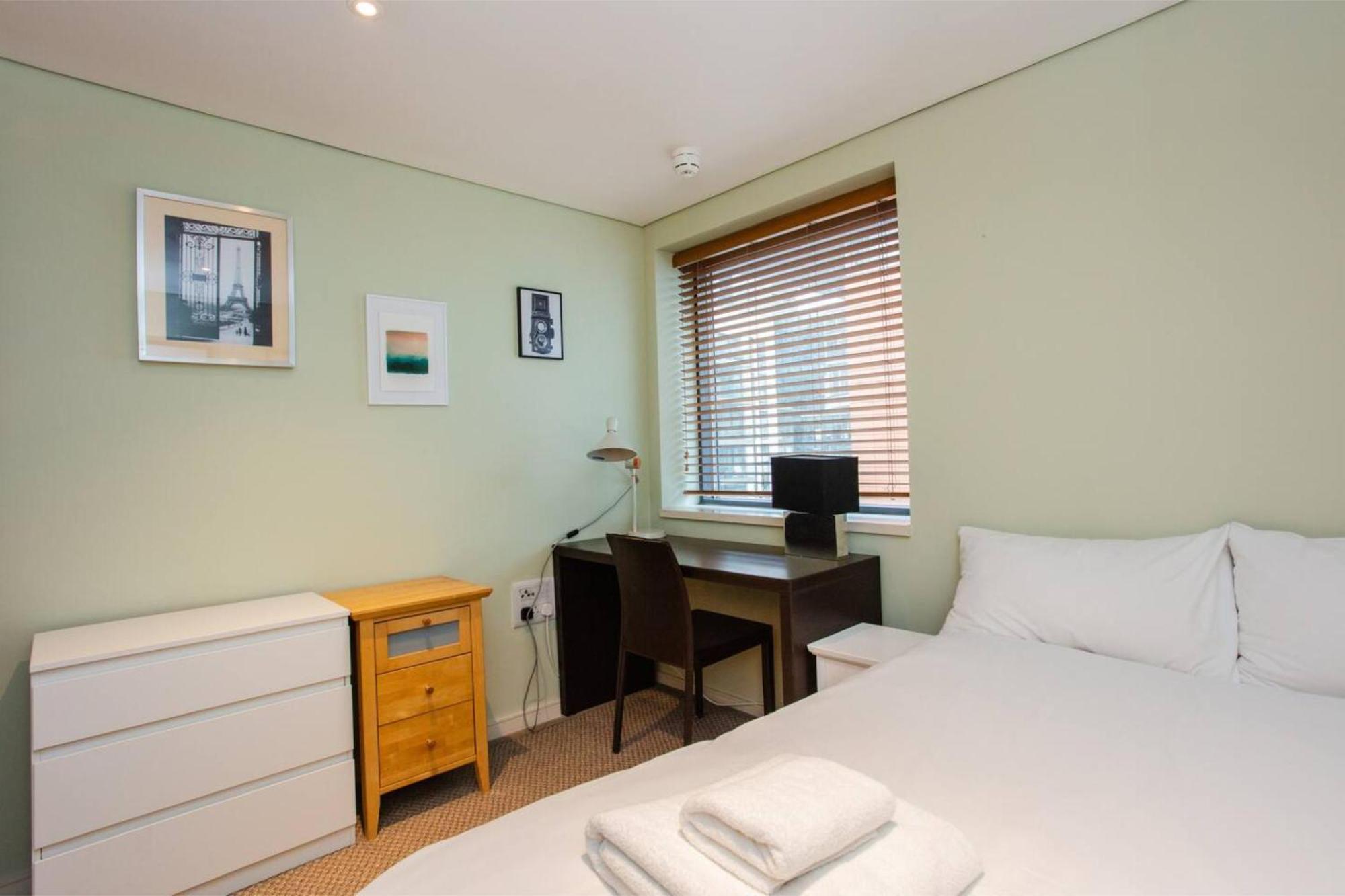Modern 3 Bedroom Apartment In Paddington London Exterior foto